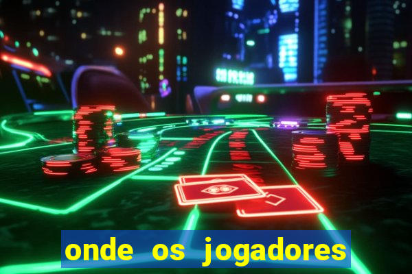 onde os jogadores do corinthians moram